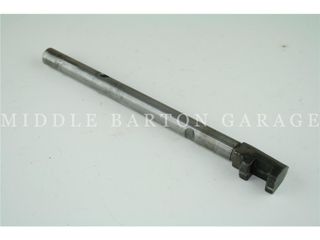 SELECTOR SHAFT REVERSE GEAR-600/600D